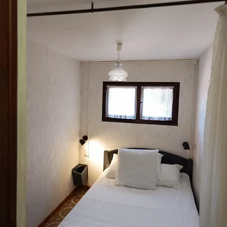 Cozy 35 M Nest With Large Terrace Apartment La Londe-les-Maures